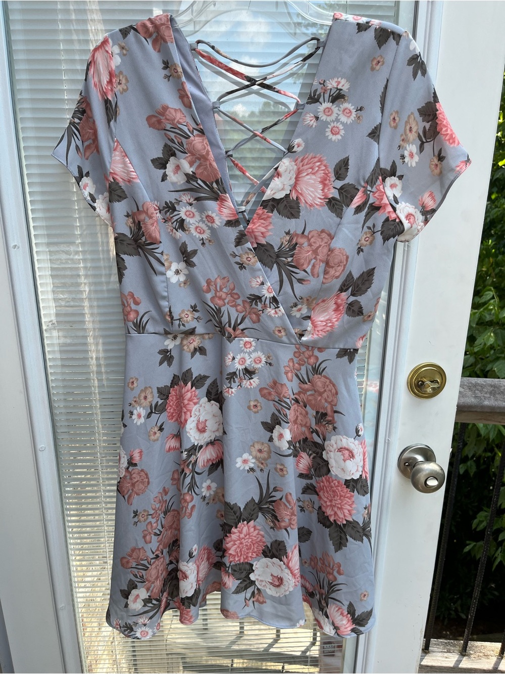Dusty purple Floral Lace-Up V-Neck Mini Dress with Pink Blooms.  Size L